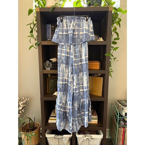 NWOT Japna Blue & White Tie Dye Strapless Ruffle Statement Leg Jumpsuit Small - Picture 1 of 5
